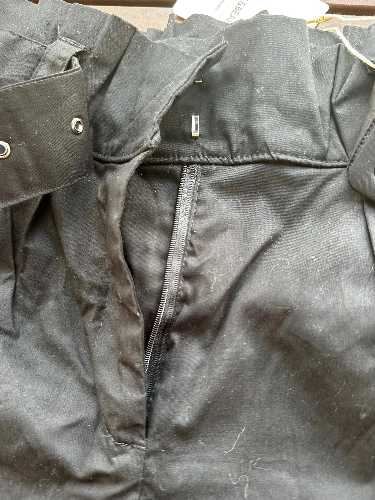 Calça paperbag com cinto da marca Pull & Bear – photo 4